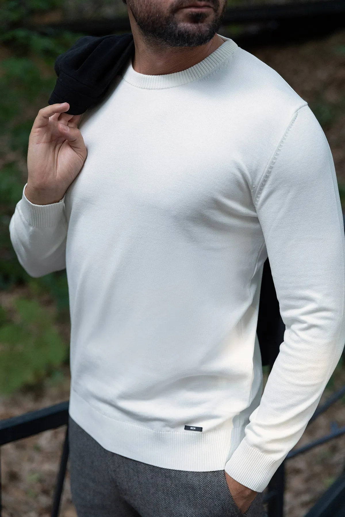 11355: Turtle neck: ECRU (White)