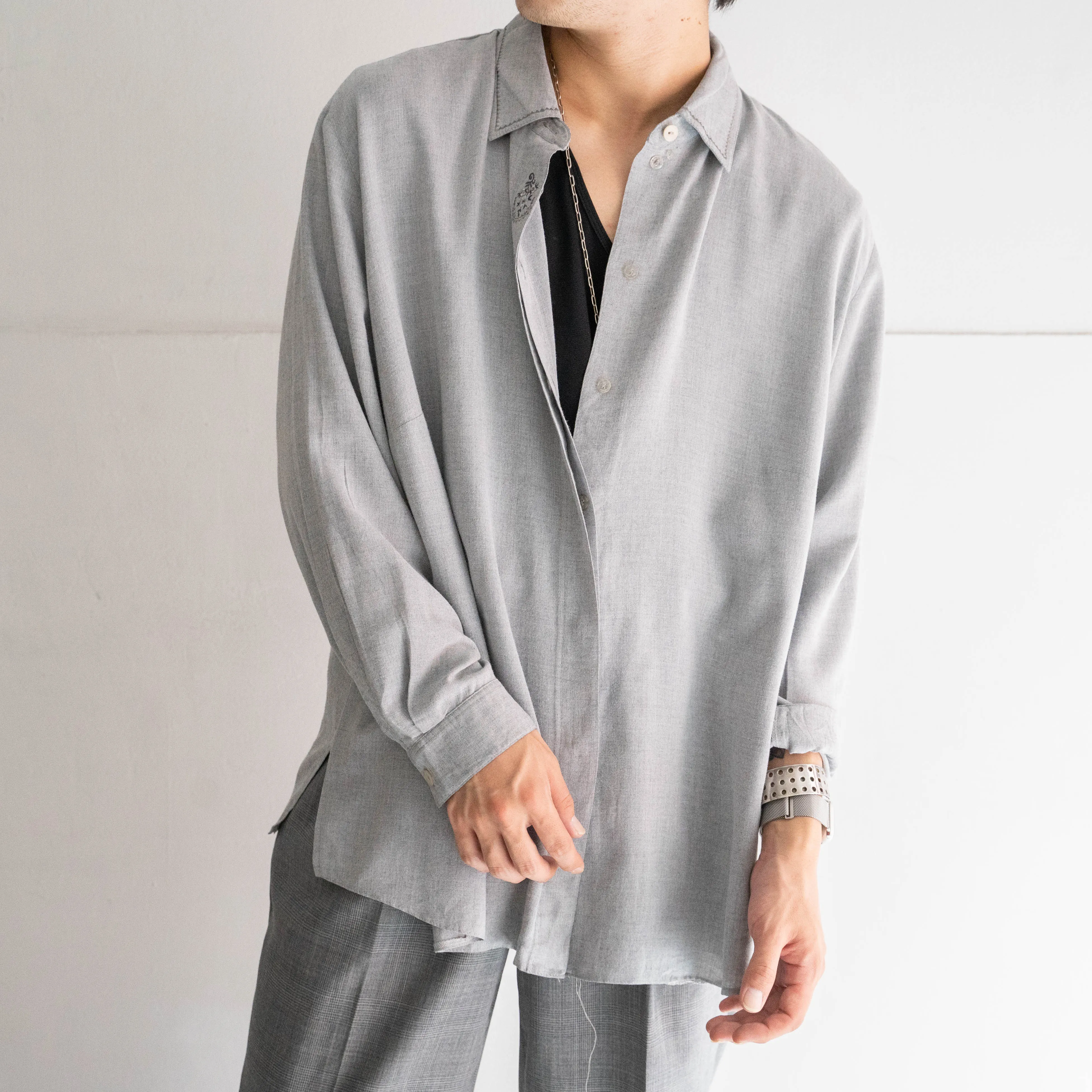 around 1990s gray color rayon? × poly tyrolean shirt