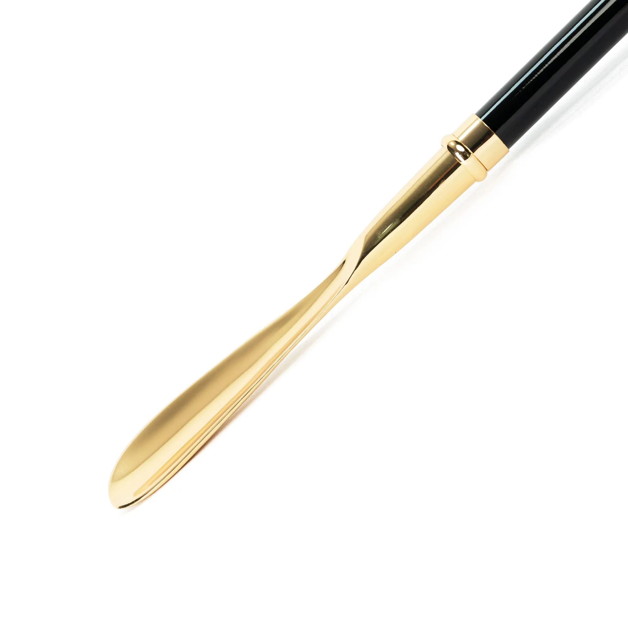 Artisanal Italian Shoehorn: Luxury Crystals at Your Service