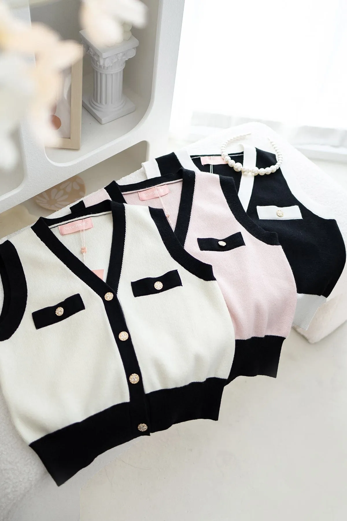 CHARM CONTRAST KNIT TOP IN PINK