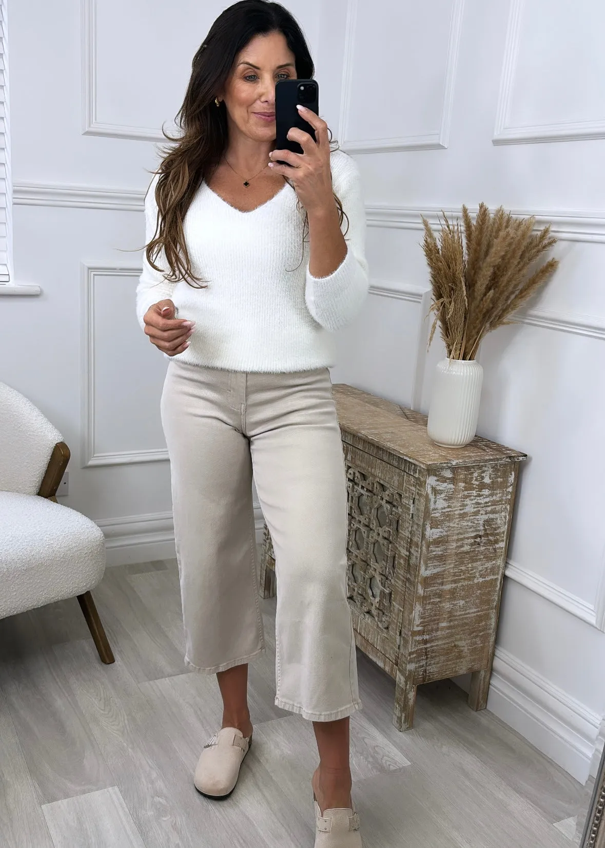 Felia Offwhite Fluffy Jumper
