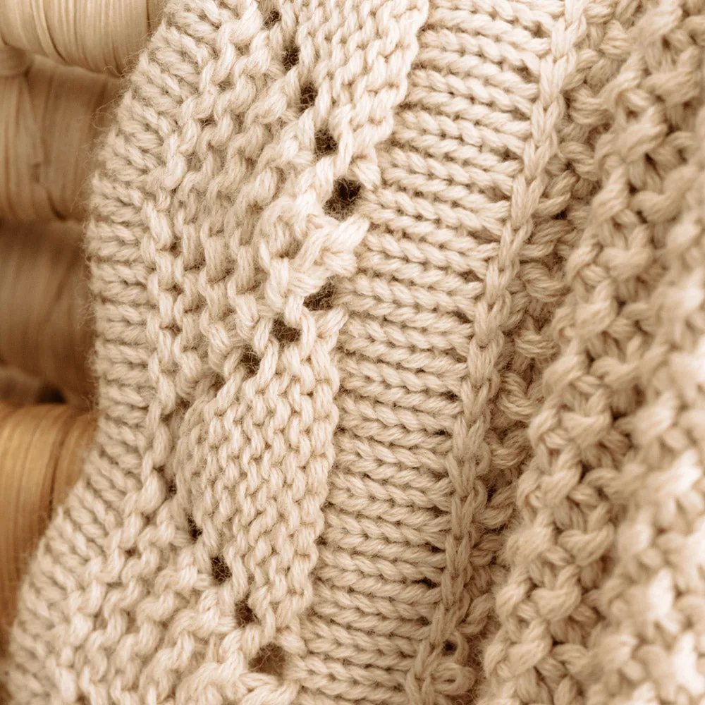 Heirloom Blanket | Scalloped Edge - Latte