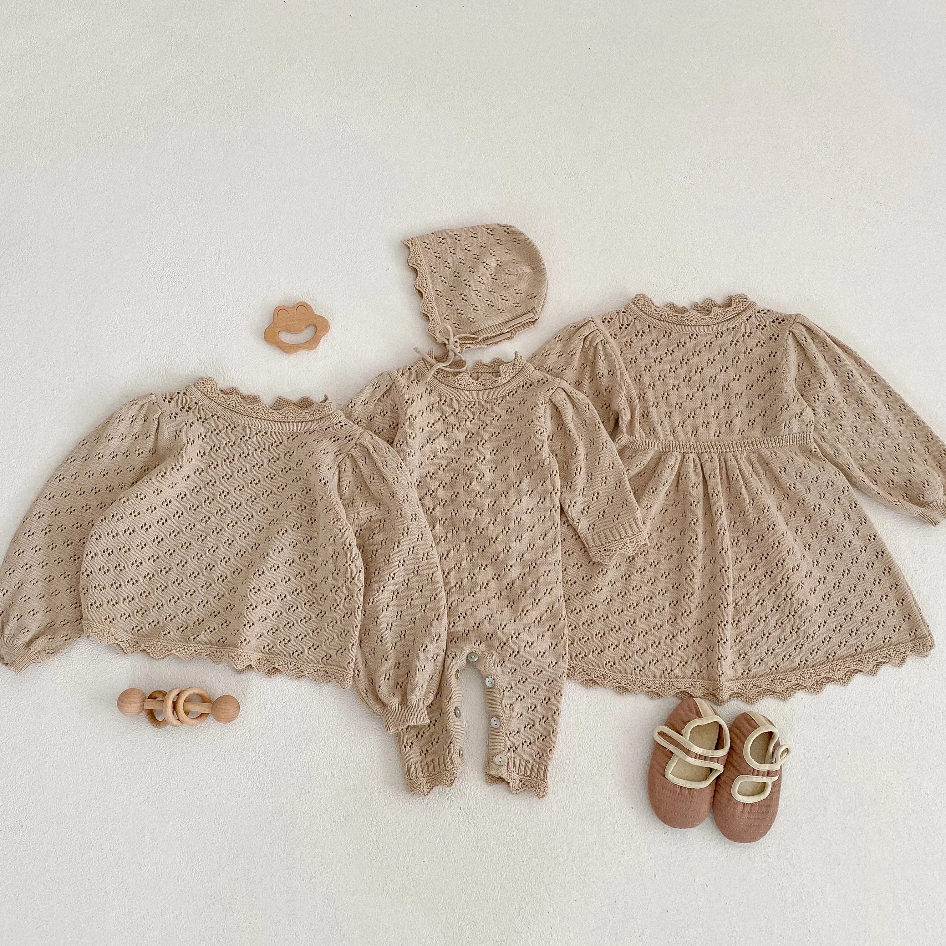 Hollow Out Knit Top - OAT