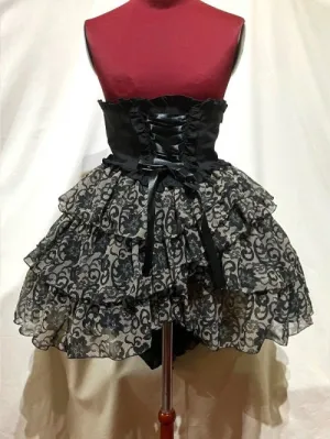 【MARBLE】マーブル　ハイウエスト編み上げスパイラルフリルスカート：黒×黒花アンティーク柄フリル