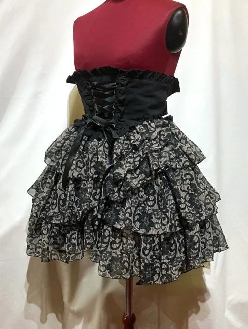 【MARBLE】マーブル　ハイウエスト編み上げスパイラルフリルスカート：黒×黒花アンティーク柄フリル