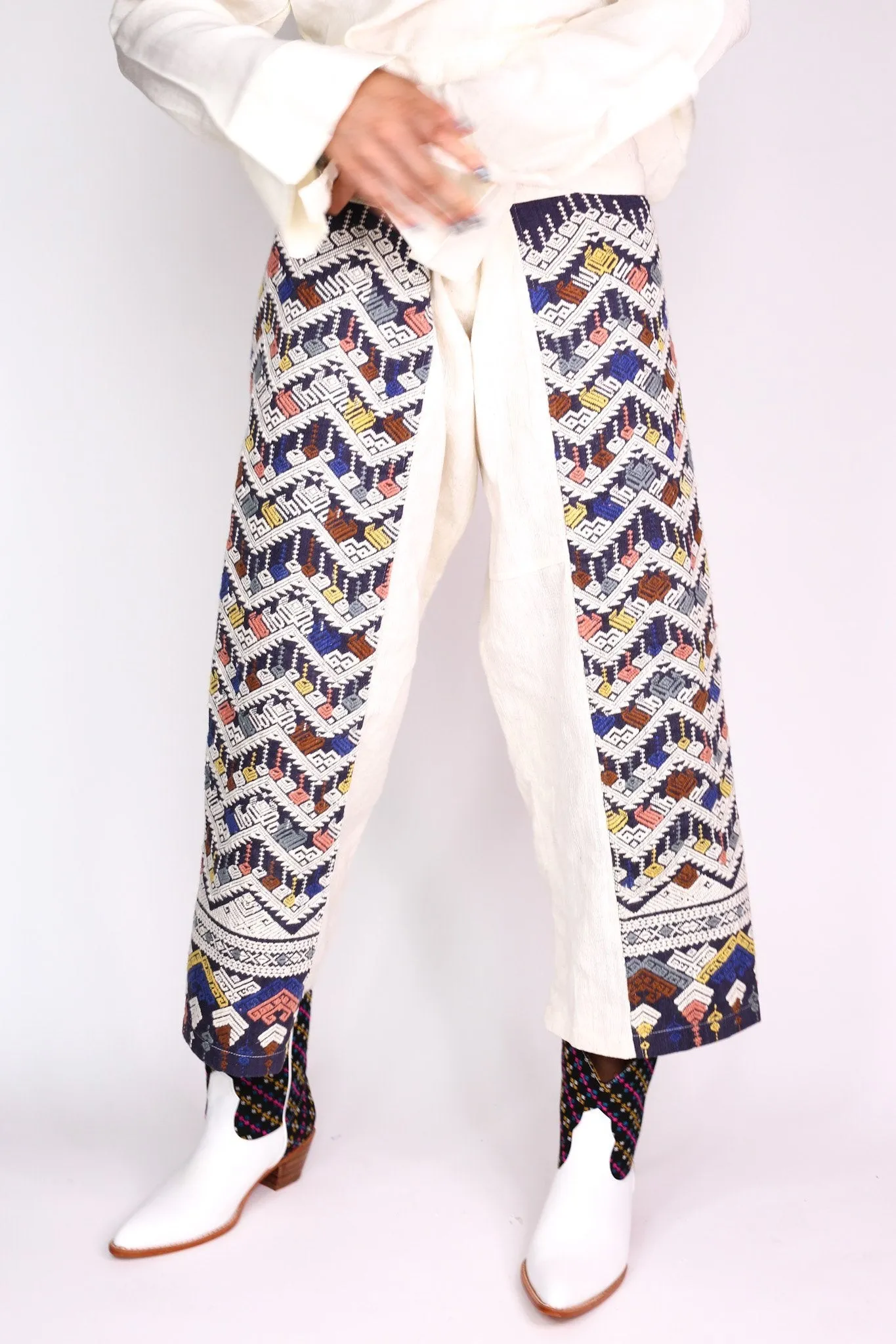 TRIBAL WOVEN FISHERMAN PANTS FIO