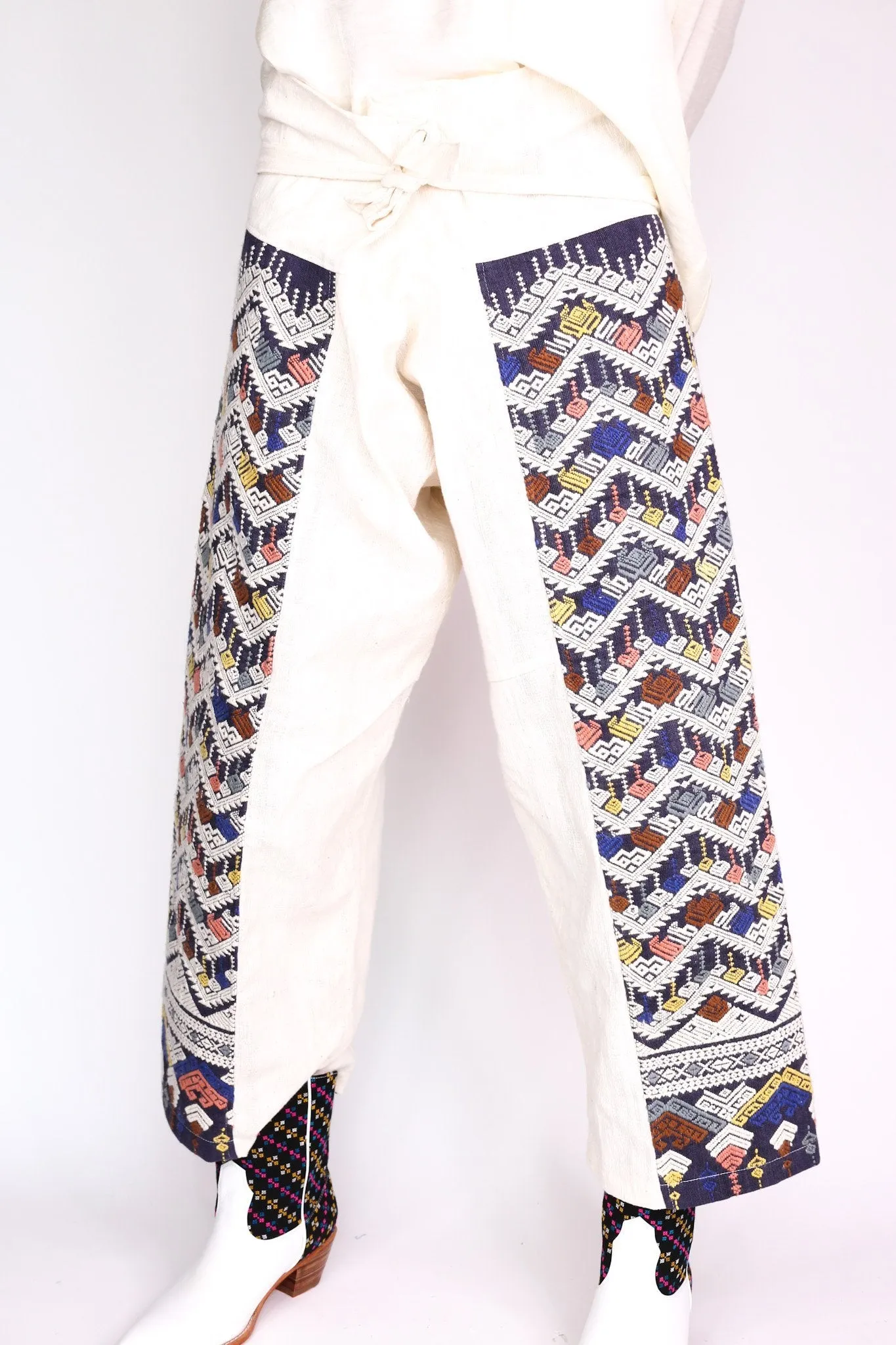 TRIBAL WOVEN FISHERMAN PANTS FIO