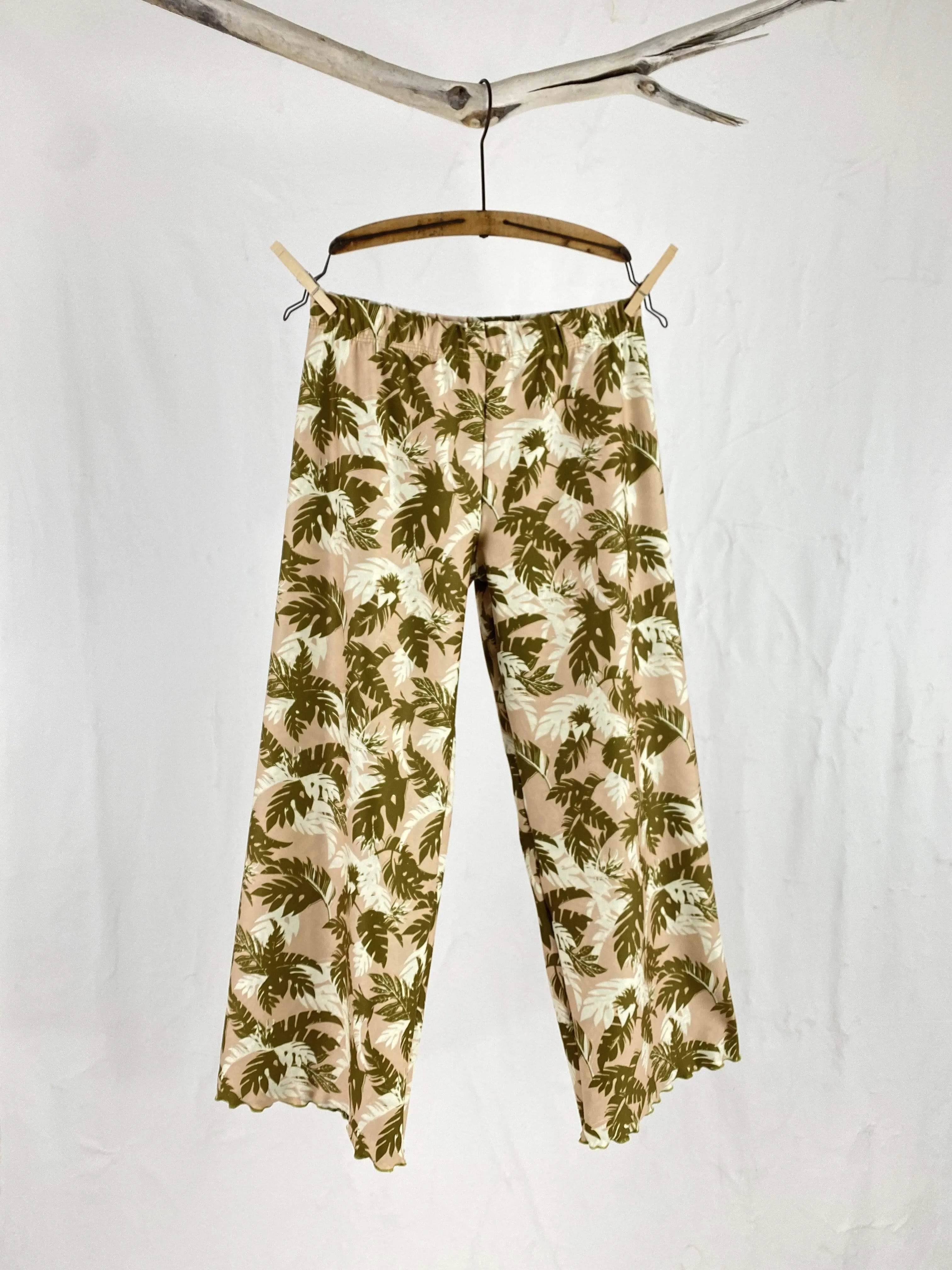 White Sands Switchstacks Reversible Crop Pant