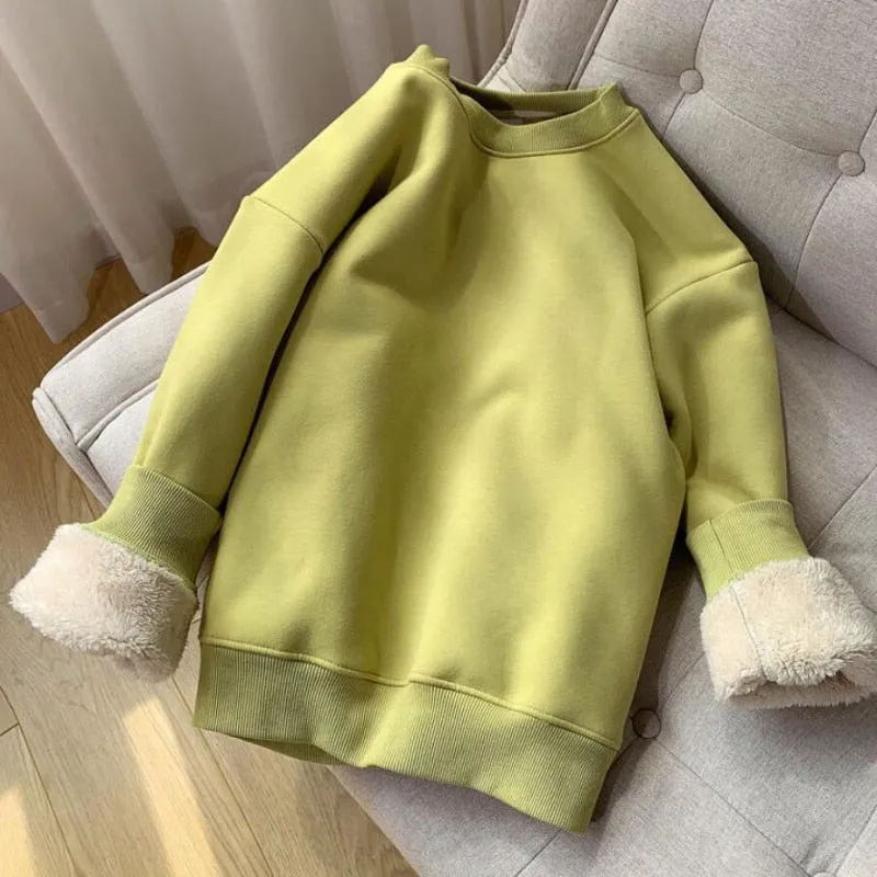 Winter Thick Women Sweatshirt Warm Fashion Simple O Neck Casual Pullover Top Loose Furry Lining Pullover Student Sweatshirt