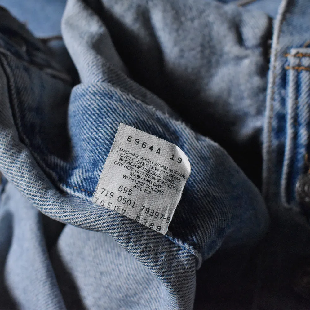 Y2K Levi's 70507-0389 "RELAXED TRUCKER" デニムジャケット USA製 241127